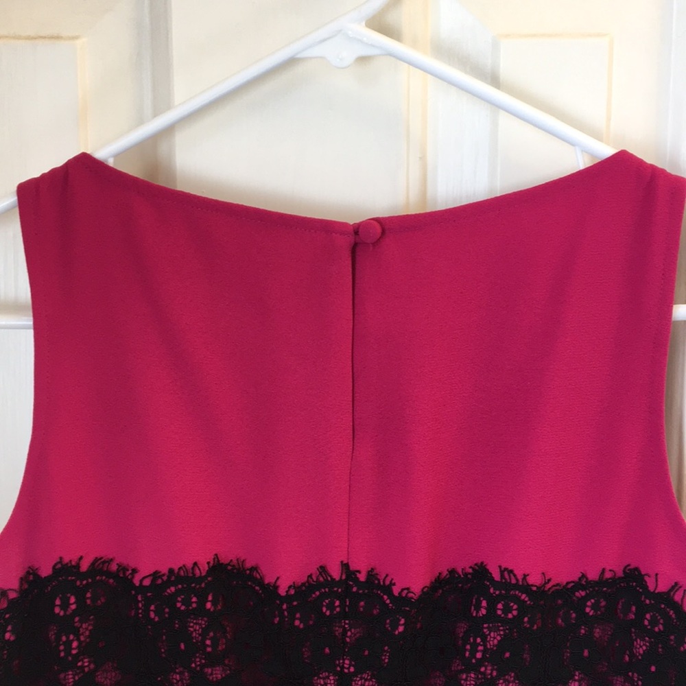 Pink and black lace dress - Picture 5 of 6